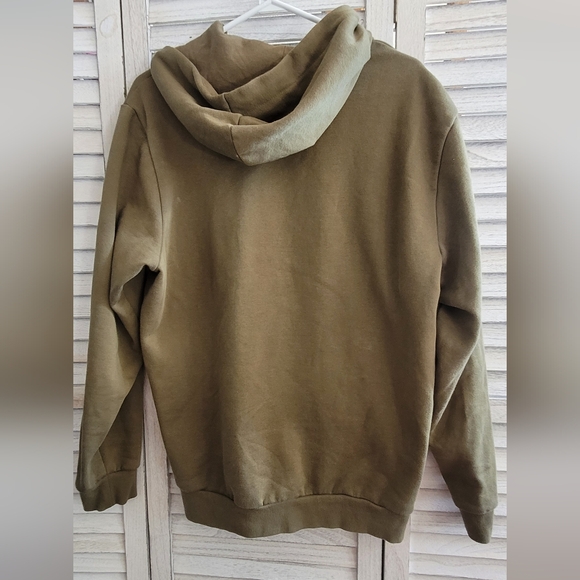 New Puma Sweater - Picture 2 of 3